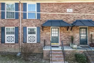 5629 Kingsport Dr, Atlanta, GA 30342 - Photo 32