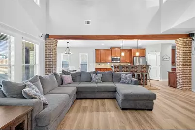 748 Hawkins Creek Drive, Jefferson, GA 30549 - Photo 4