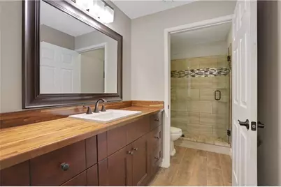 1074 Peachtree Walk NE #B414, Atlanta, GA 30309 - Photo 20