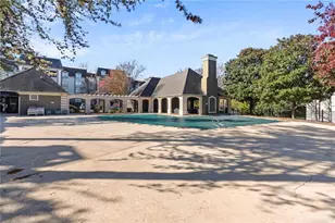 2657 Lenox Road NE, Atlanta, GA 30324 - Photo 26