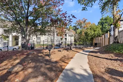 2657 Lenox Road NE #L 163, Atlanta, GA 30324 - Photo 30