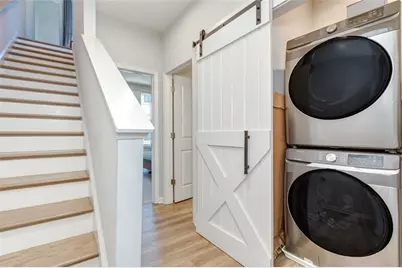 912 Brees Court, Atlanta, GA 30318 - Photo 24