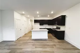 1690 Gunnin Trce NW, Atlanta, GA 30318 - Photo 10