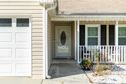 910 Burning Bush Drive, Loganville, GA 30052 - Photo 2