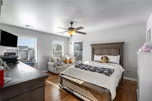 679 Crystal Cove Ct, Loganville, GA 30052 - Photo 30