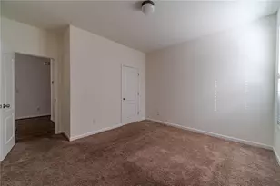 1135 Simonton Peak Wy, Lawrenceville, GA 30045 - Photo 10