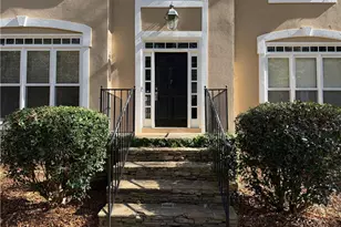 613 Preserve Pl, Peachtree City, GA 30269 - Photo 2