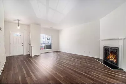 3957 Hancock Circle, Atlanta, GA 30340 - Photo 8