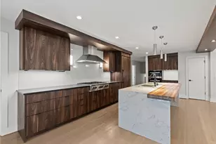 2153 Starfire Dr NE, Atlanta, GA 30345 - Photo 6