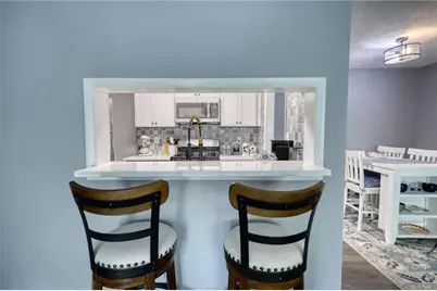 211 Summit North Drive NE #211, Atlanta, GA 30324 - Photo 16