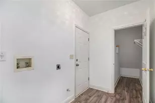 4442 Beacon Hill Dr Southwest Dr SW, Lilburn, GA 30047 - Photo 16