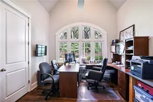 6285 Aberdeen Dr, Atlanta, GA 30328 - Photo 18