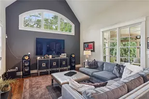 6285 Aberdeen Dr, Atlanta, GA 30328 - Photo 16