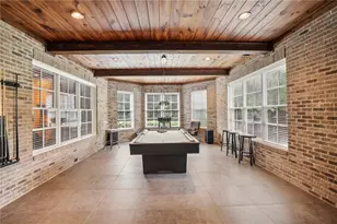 6285 Aberdeen Dr, Atlanta, GA 30328 - Photo 36