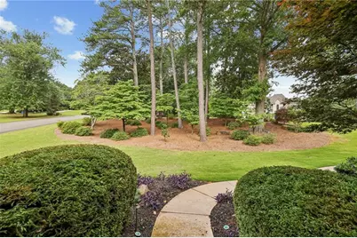 6285 Aberdeen Drive, Atlanta, GA 30328 - Photo 6