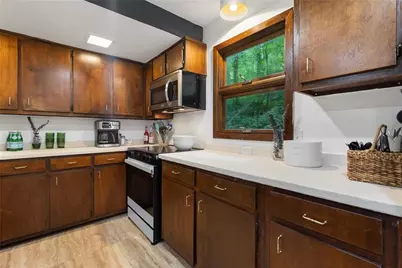 510 Forest Valley Road, Sandy Springs, GA 30342 - Photo 30