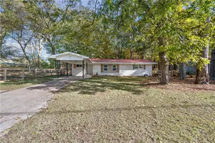 114 Bennett Cir, Carrollton, GA 30117 - Photo 4