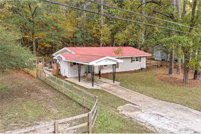 114 Bennett Circle, Carrollton, GA 30117 - Photo 6