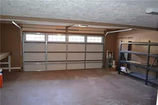 2849 Arendel Dr, Lawrenceville, GA 30044 - Photo 10