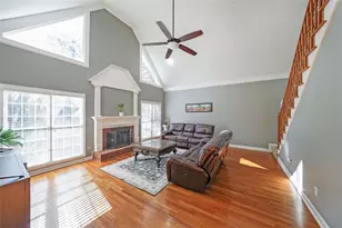 1381 Providence Dr, Lawrenceville, GA 30044 - Photo 12