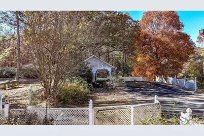 104 E Valley Road NE, Rydal, GA 30171 - Photo 6