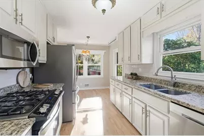 621 Windgrove Road SE, Marietta, GA 30067 - Photo 14