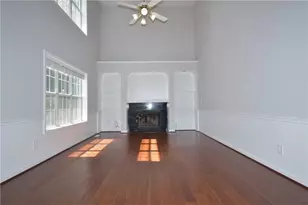 2030 Hunters Trail Dr, Lawrenceville, GA 30043 - Photo 12