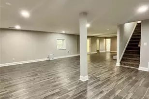 2924 Handy Dr NW, Atlanta, GA 30318 - Photo 82