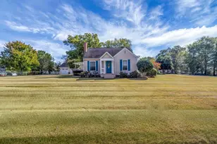 997 Highland Cir SE, Conyers, GA 30012 - Photo 2