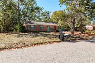 2527 Blackstone St, Augusta, GA 30906 - Photo 2