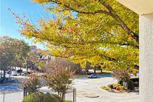 2657 Lenox Road NE, Atlanta, GA 30324 - Photo 16