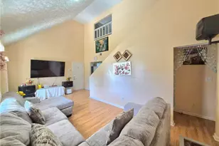 2784 Holly Berry Dr, Ellenwood, GA 30294 - Photo 4