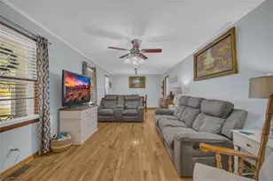 97 Hillside Dr, Toccoa, GA 30577 - Photo 8