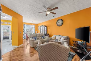 182 Oak Green Dr, Lawrenceville, GA 30044 - Photo 4