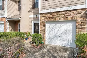 182 Oak Green Dr, Lawrenceville, GA 30044 - Photo 2