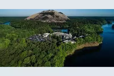 639 Royal Abbey Drive, Stone Mountain, GA 30088 - Photo 36