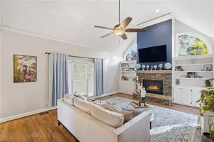 1065 Laurian Park Dr, Roswell, GA 30075 - Photo 10