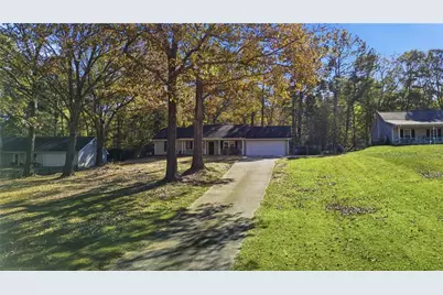 127 Springbrook Drive, Auburn, GA 30011 - Photo 2