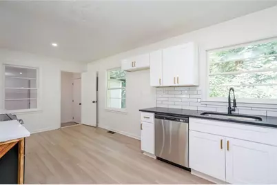 2935 Catalina Drive, Decatur, GA 30032 - Photo 14