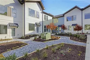 1070 Dill Ave SW, Atlanta, GA 30310 - Photo 14