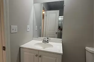 6320 Littleton Dr, Union City, GA 30291 - Photo 12