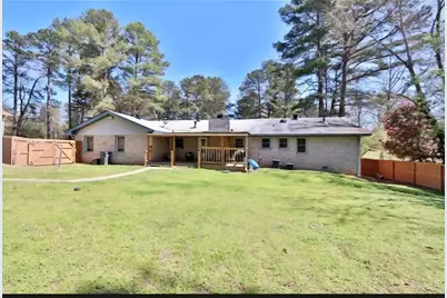 2653 Greenvalley Court, Snellville, GA 30078 - Photo 2