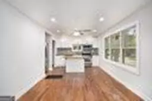 2952 Diana Dr SW, Atlanta, GA 30315 - Photo 6