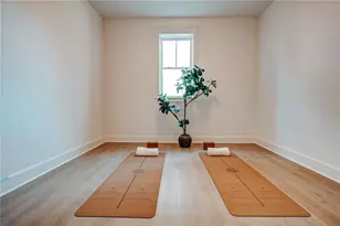 585 Sherwood Rd NE, Atlanta, GA 30324 - Photo 18