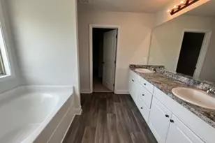 1389 River Mist Cir, Jefferson, GA 30549 - Photo 12