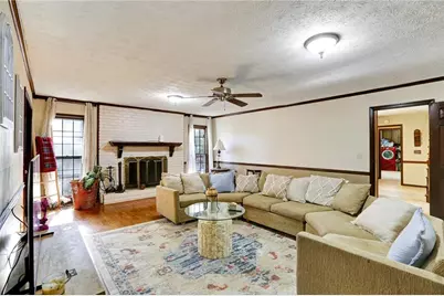 4806 Dean Lane SW, Lilburn, GA 30047 - Photo 18