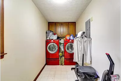 4806 Dean Lane SW, Lilburn, GA 30047 - Photo 16