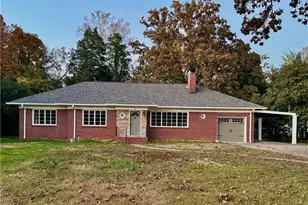 214 Jule Peek Ave, Cedartown, GA 30125 - Photo 1