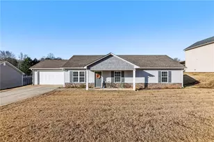 315 Angela Ln, Dawsonville, GA 30534 - Photo 1