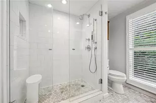 2765 Peachtree Rd NE, Atlanta, GA 30305 - Photo 30